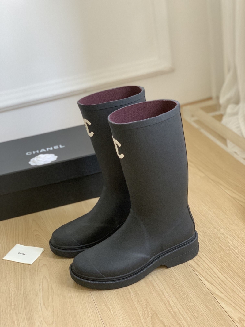 Ch**el boots